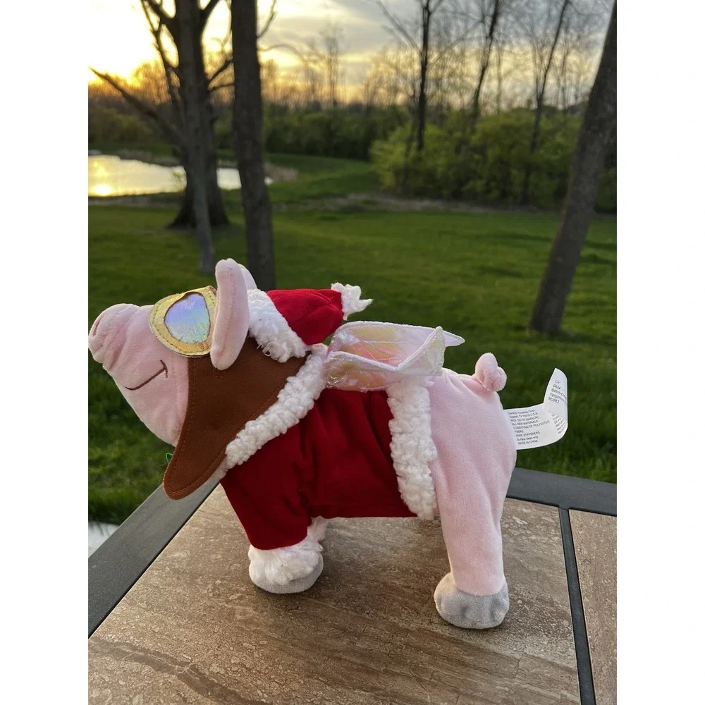 Gemmy Animated Christmas Pig Dances‎ And Sings 
